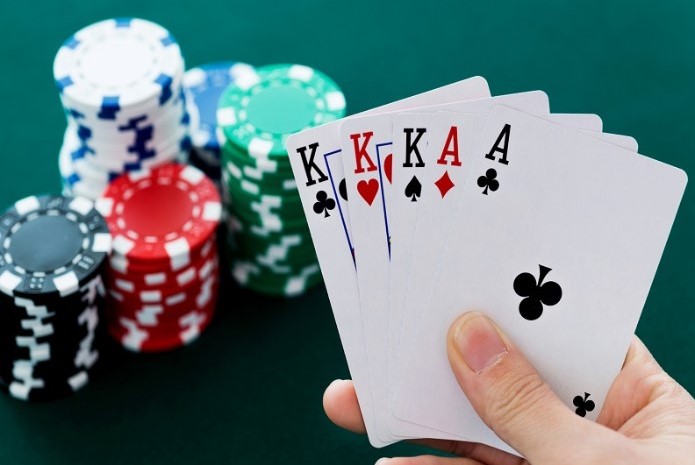 Hướng dẫn chơi Poker 789win đơn giản, dễ hiểu để ai cũng có thể tham gia