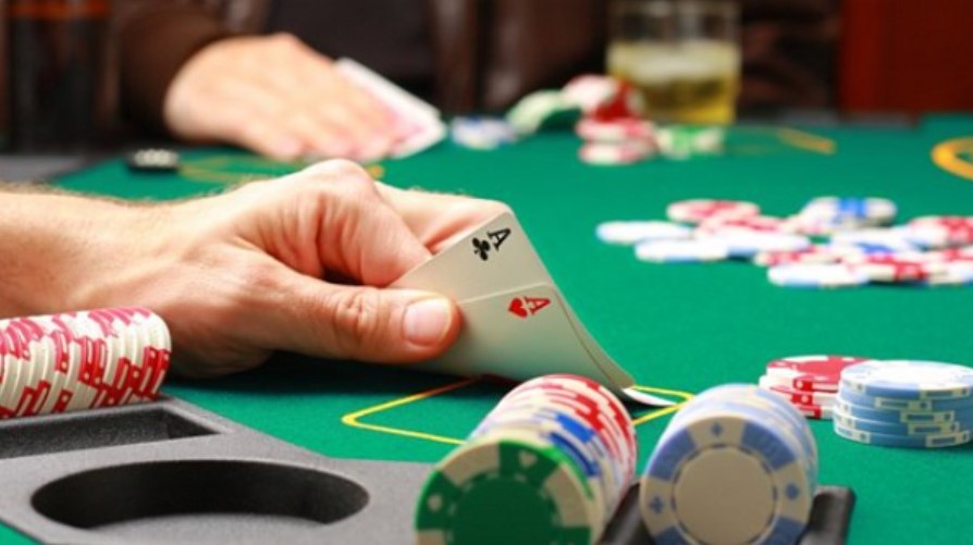 Những quy luật chơi game poker 789win dành cho tân binh – hướng dẫn hội viên cách chơi Poker 789win dễ hiểu, đơn giản